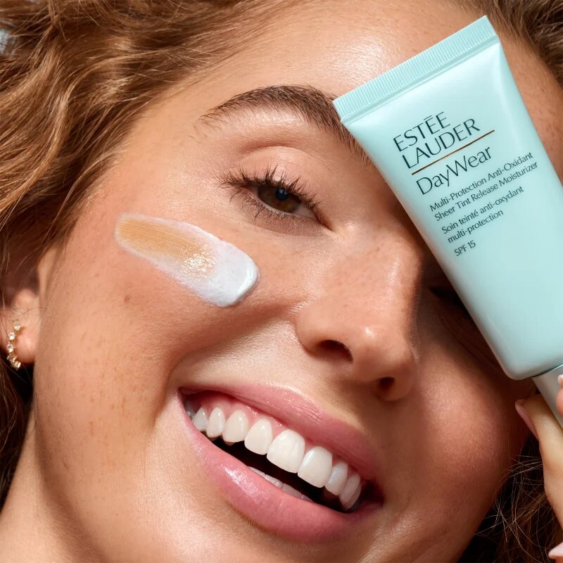 Estée Lauder Multi-Protection Anti-Oxidant Sheer Tint Release Moisturizer Mini tónovací hydratační krém pro všechny typy pleti 15 ml