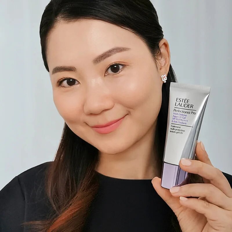 Estée Lauder Perfectionist Pro Multi-Defense Aqua UV Gel SPF 50 denní ochranný krém SPF 50 30 ml