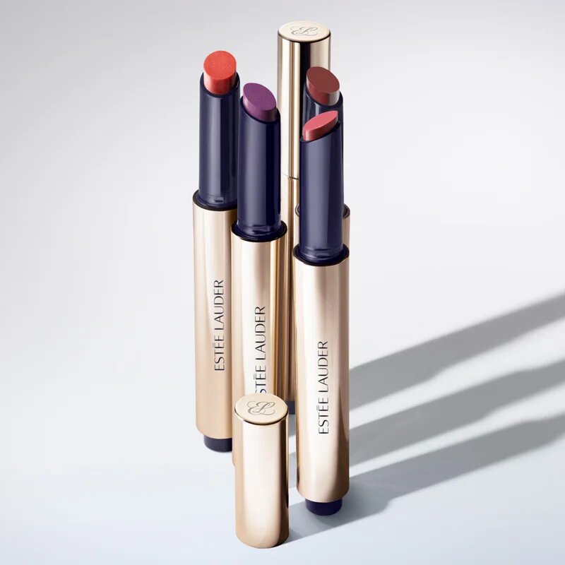 Estée Lauder Pure Color Melt-On Shimmer Stick třpytivý lesk na rty odstín Sparkling Plumtini 1.8 g