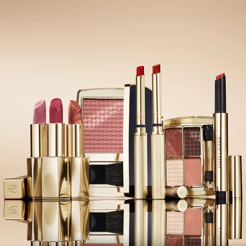 Estée Lauder The Sculpting Blush Powder Blush pudrová tvářenka se štětečkem odstín Rebellious Rose 7 g