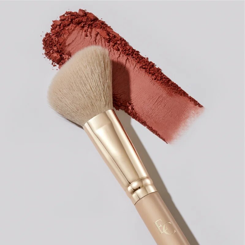 Eveline Cosmetics Accessories štětec na konturování F02 1 ks