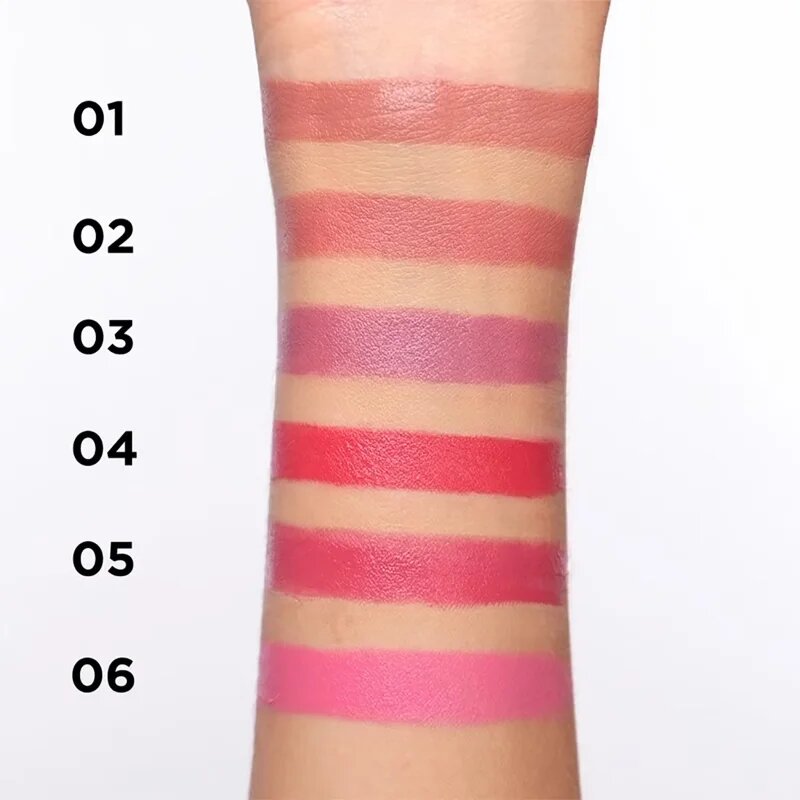 Eveline Cosmetics Kiss Me Quick! hydratační rtěnka s matným efektem odstín 03 4.2 g