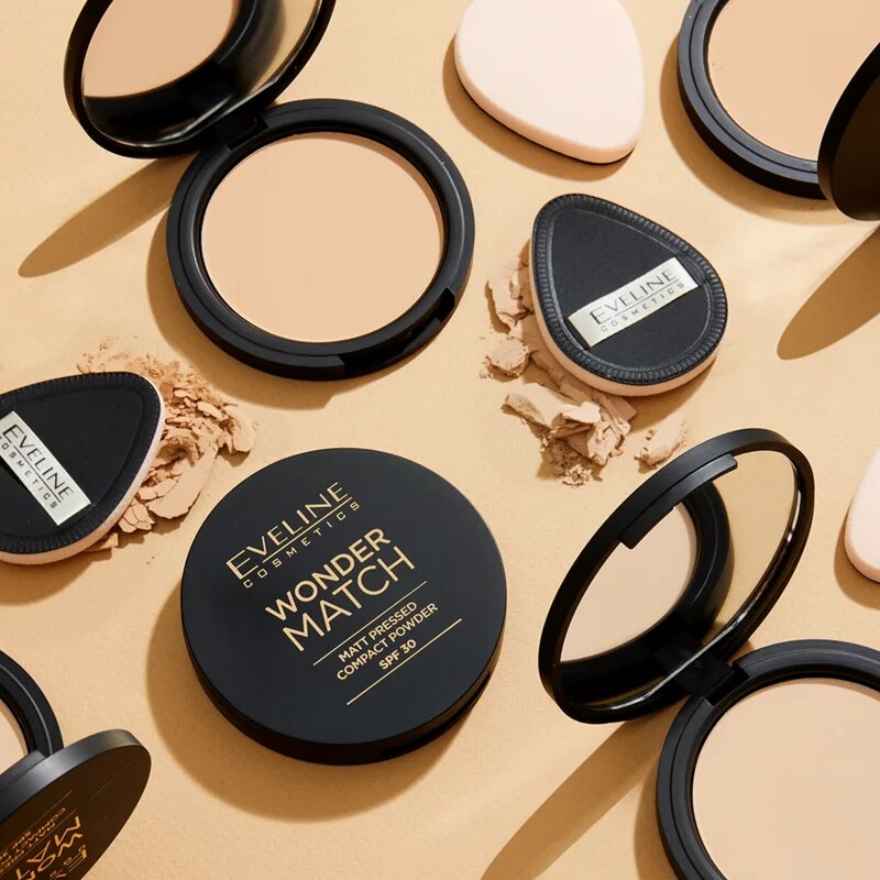 Eveline Cosmetics Wonder Match kompaktní pudr SPF 30 odstín 01 8 g