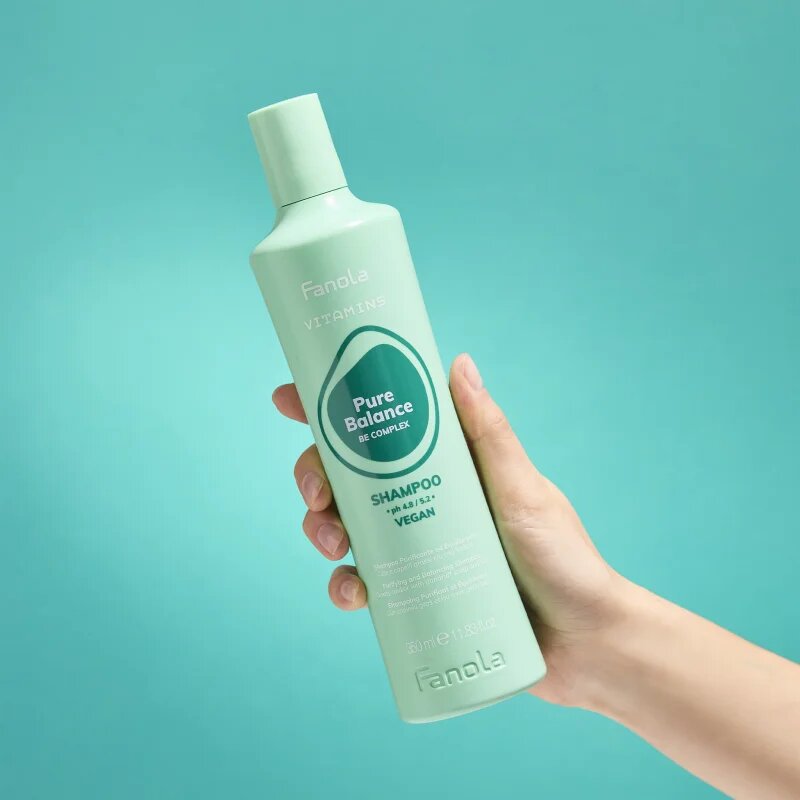 Fanola Vitamins Pure Balance Shampoo čisticí šampon proti mastným lupům 350 ml