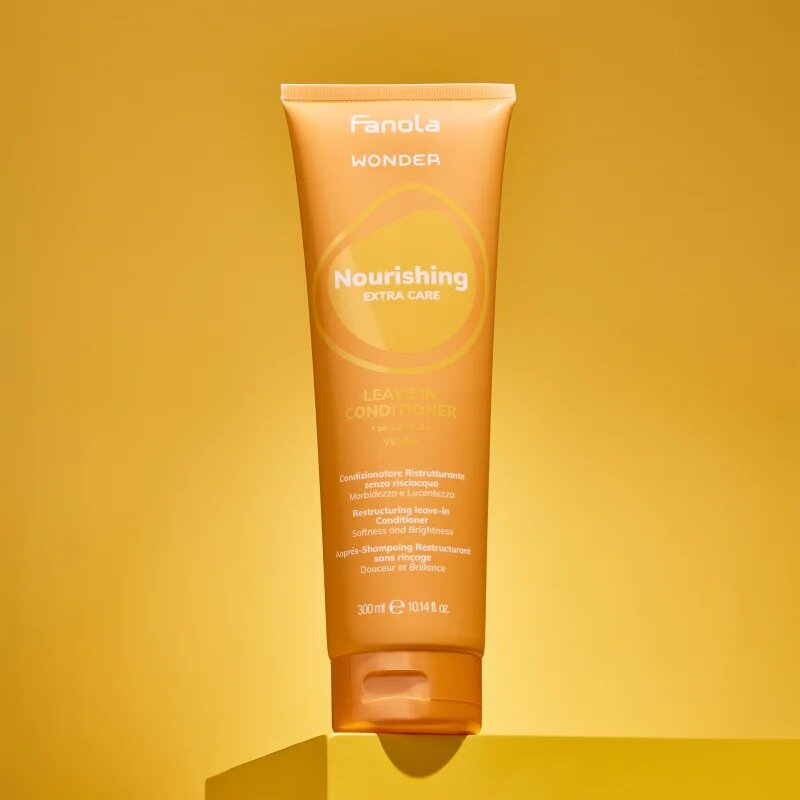 Fanola Wonder Nourishing Conditioner bezoplachový kondicionér pro výživu a lesk 300 ml