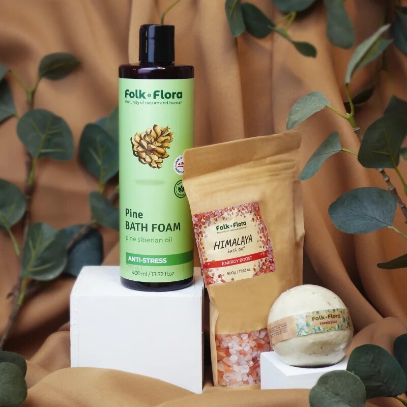 Folk & Flora Eucalyptus koupelová bomba se zklidňujícím účinkem 130 g