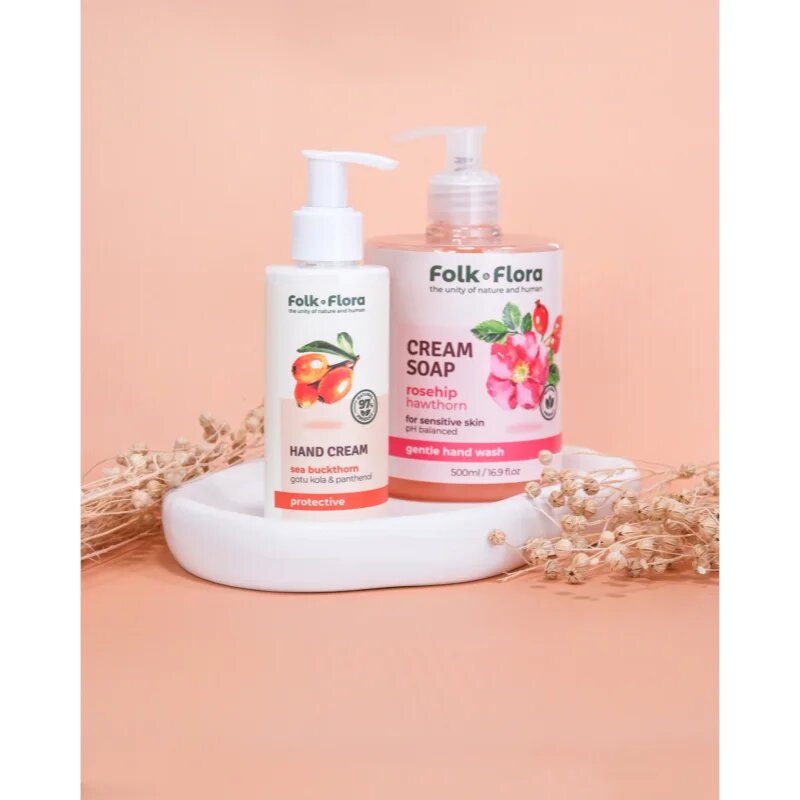 Folk & Flora Sea Buckthorn ochranný krém na ruce s vyživujícím účinkem 150 ml