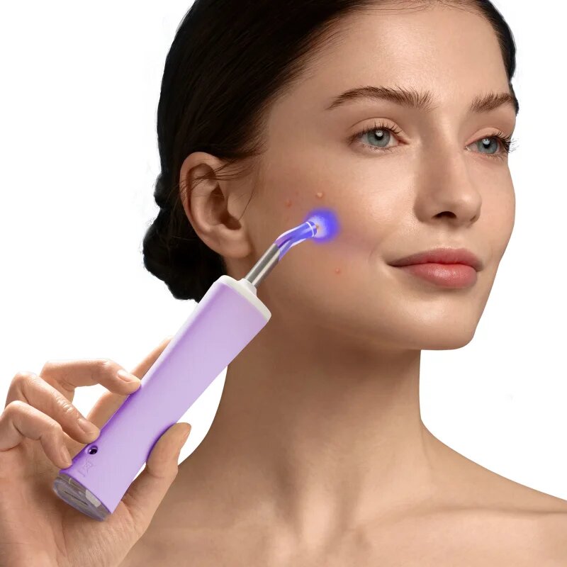 FOREO ESPADA™ 2 Plus pero s modrým světlem pro zmírnění projevů akné Lavender 1 ks