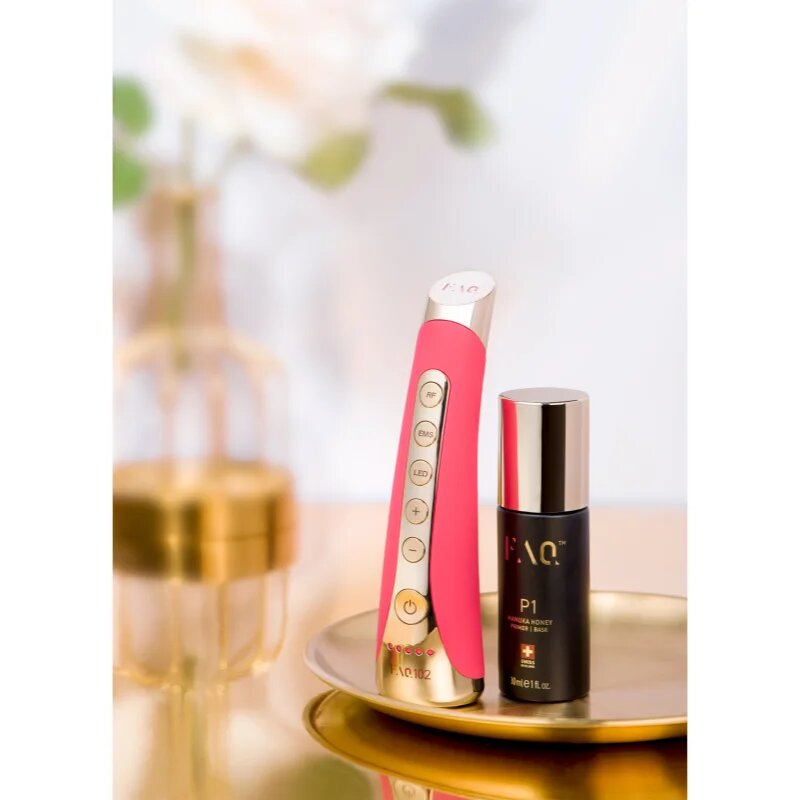 FOREO FAQ™ 102 přístroj pro revitalizaci a omlazení pleti 1 ks
