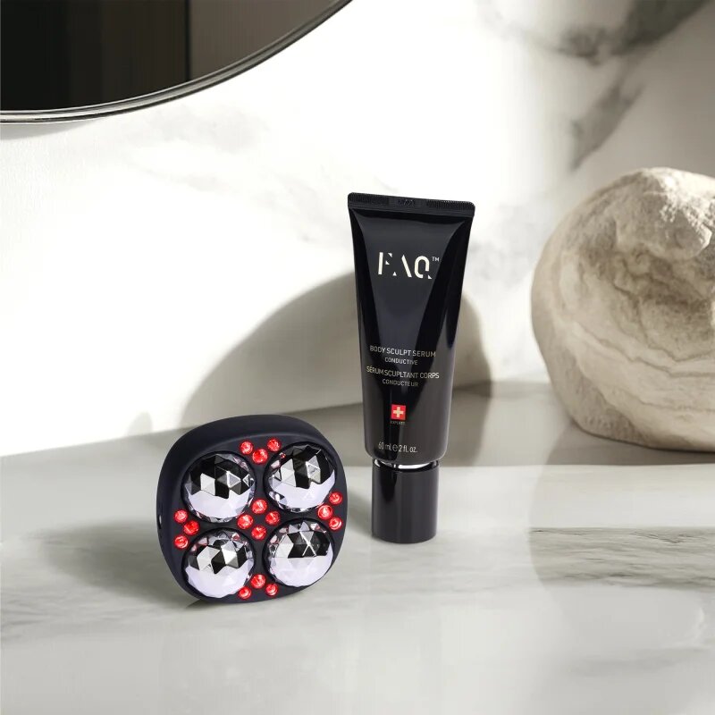 FOREO FAQ™ 411 mikroproudový tonizační přístroj 1 ks
