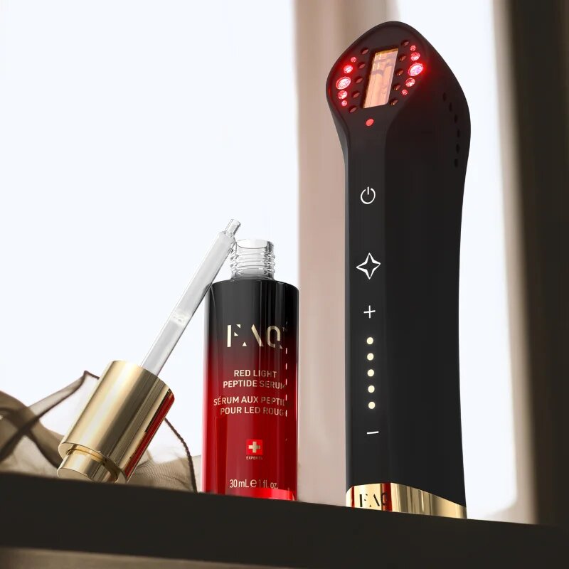 FOREO FAQ™ 502 pokročilý přístroj pro revitalizaci a omlazení pleti s LED a NIR světlem 1 ks