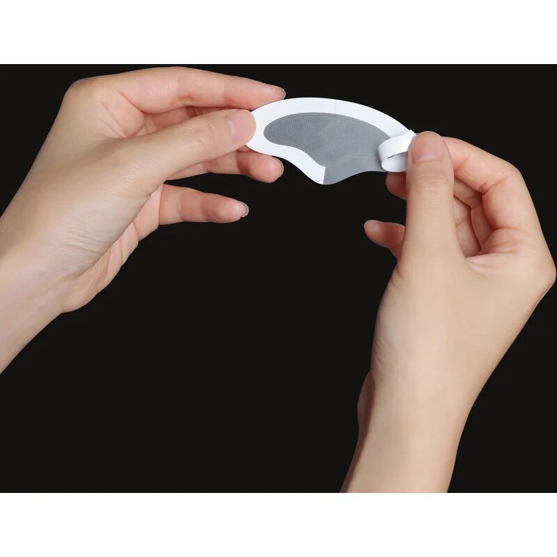 FOREO FAQ™ Microneedling Anti-Wrinkle náplasti na čelo proti vráskám s kyselinou hyaluronovou 3 ks
