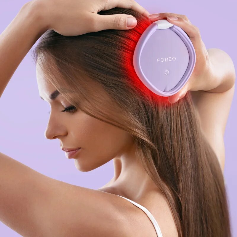 FOREO FLIP™ Play Advanced 3-in-1 hřeben na vlasy s LED podsvícením I Lilac You 1 ks