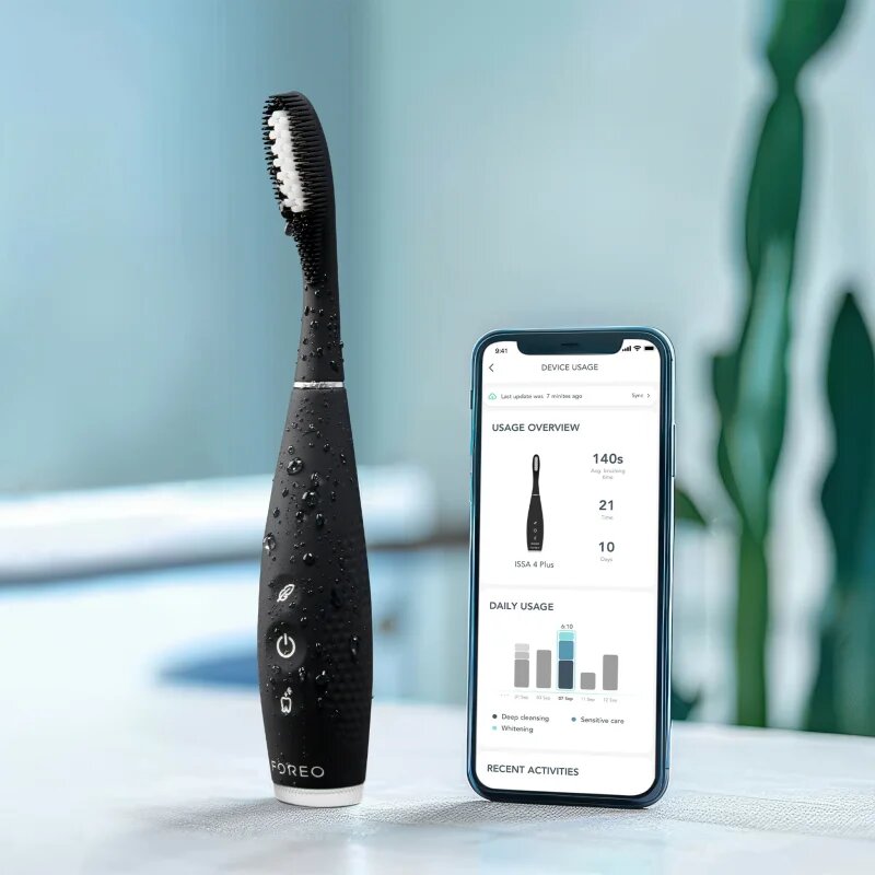 FOREO ISSA™ 4 Plus elektrický zubní kartáček Black 1 ks