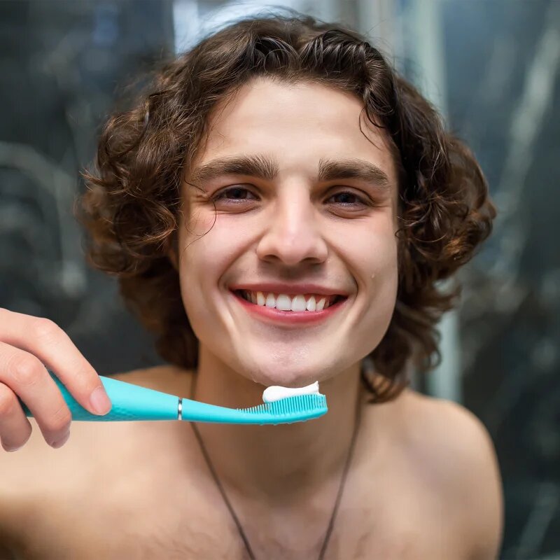 FOREO ISSA™ 4 Smile elektrický zubní kartáček od 5 let Summer Sky 1 ks
