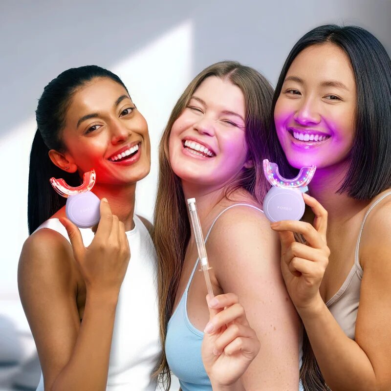 FOREO ISSA™ Teeth Whitening Set sada pro bělení zubů