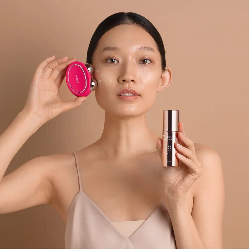 FOREO SUPERCHARGED Serum Serum Serum 2.0 zpevňující sérum proti stárnutí pleti 30 ml