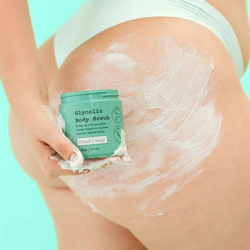 Frank Body Glycolic tělový peeling s kyselinou glykolovou 250 g