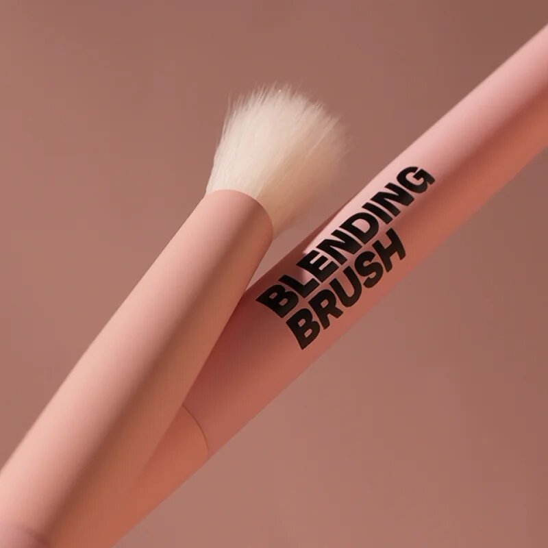 Gabriella Salvete Tools Blending Brush štětec na blending na oční stíny 1 ks