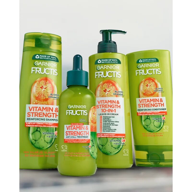 Garnier Fructis Vitamin & Strength posilující šampon pro poškozené vlasy 400 ml