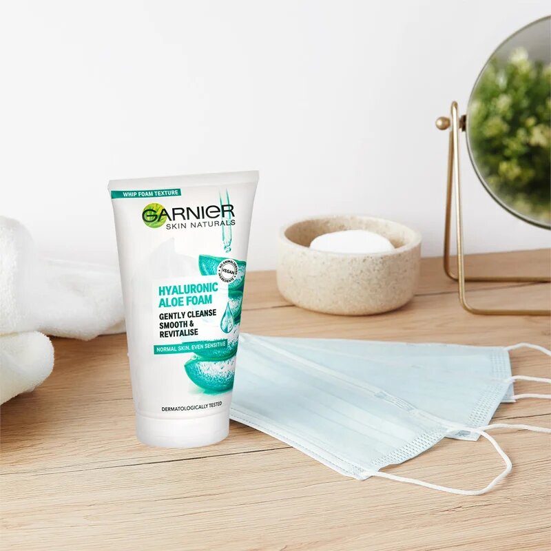 Garnier Hyaluron + Hyaluronic Aloe čisticí pěna 150 ml