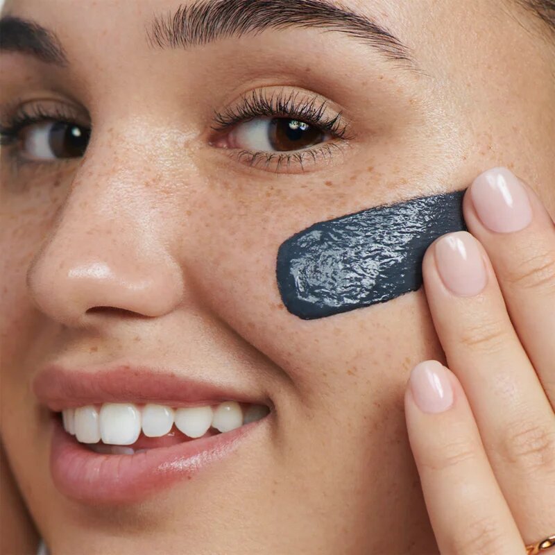 Garnier Pure Active Charcoal čisticí gel 3 v 1 proti černým tečkám 150 ml