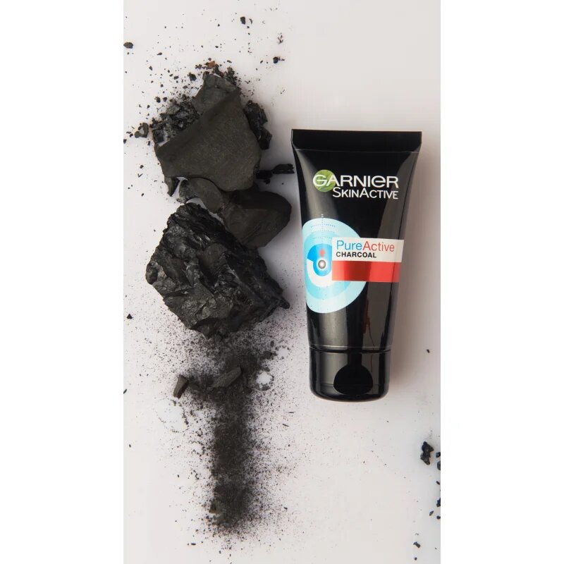 Garnier Pure Active Charcoal slupovací maska proti černým tečkám s aktivním uhlím 50 ml