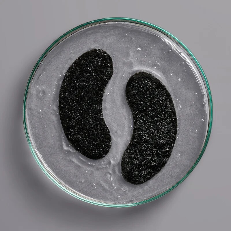 Garnier Textil Masks Charcoal Caffeine maska na oční okolí s aktivním uhlím 5 g
