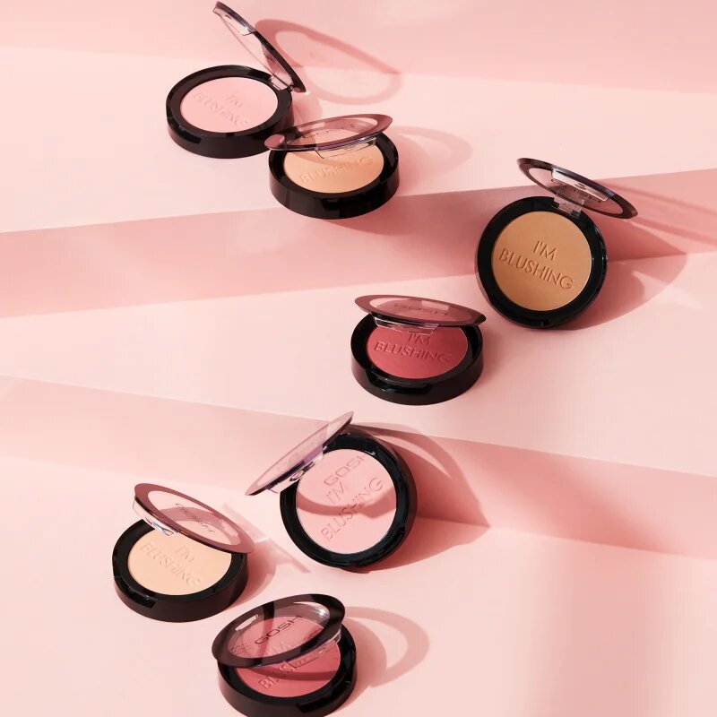 GOSH COPENHAGEN I'm Blushing pudrová tvářenka odstín 005 Shocking Pink 5.5 g