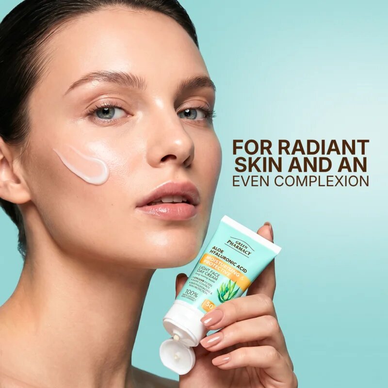 Green Pharmacy Aloe & Hyaluronic Acid lehký denní krém SPF 50 50 ml