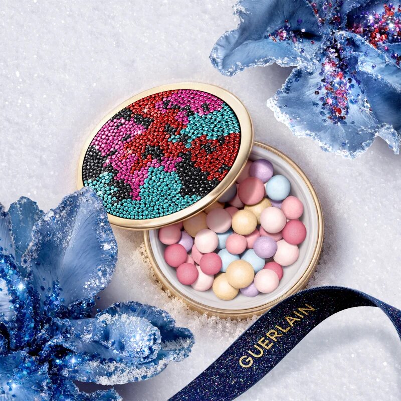 GUERLAIN La Collection X Germanier Météorites Light Revealing Pearls of Powder tónovací perly na tvář limitovaná edice Dreamlight 20 g