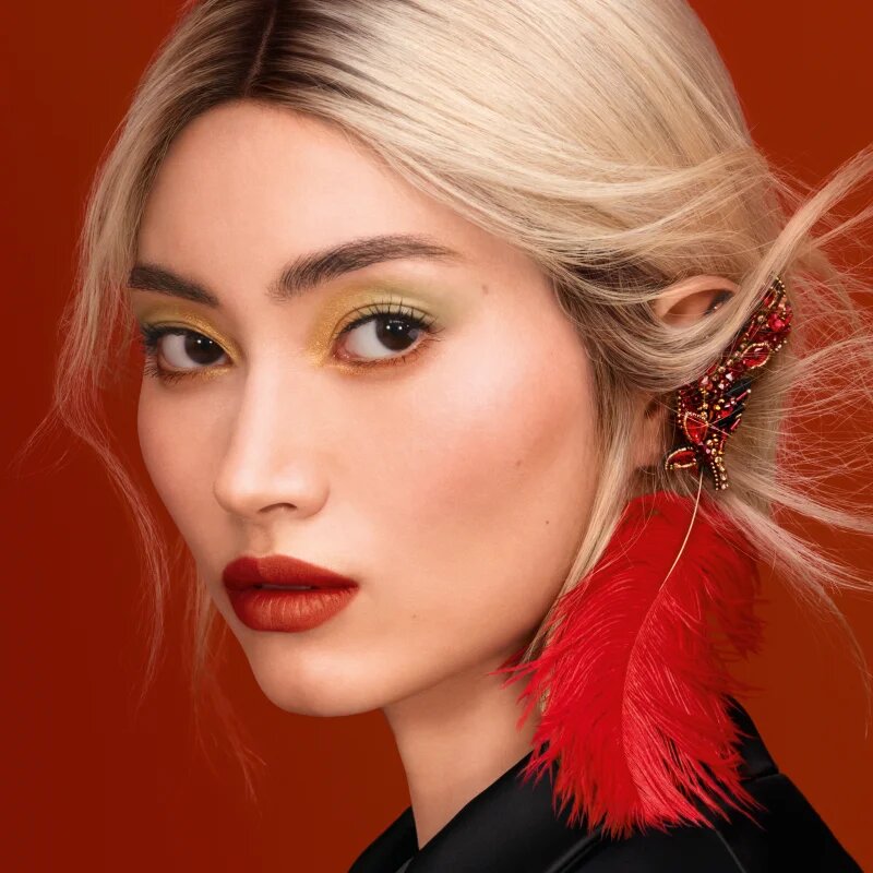 GUERLAIN Majestic Feathers Météorites tónovací perly na tvář limitovaná edice odstín Phoenix 20 g