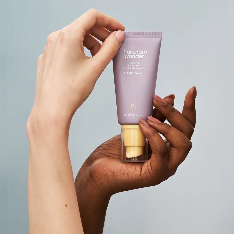 Haruharu Wonder Black Rice Pure Mineral Relief Daily Sunscreen zklidňující minerální ochranný krém SPF 50+ 50 ml