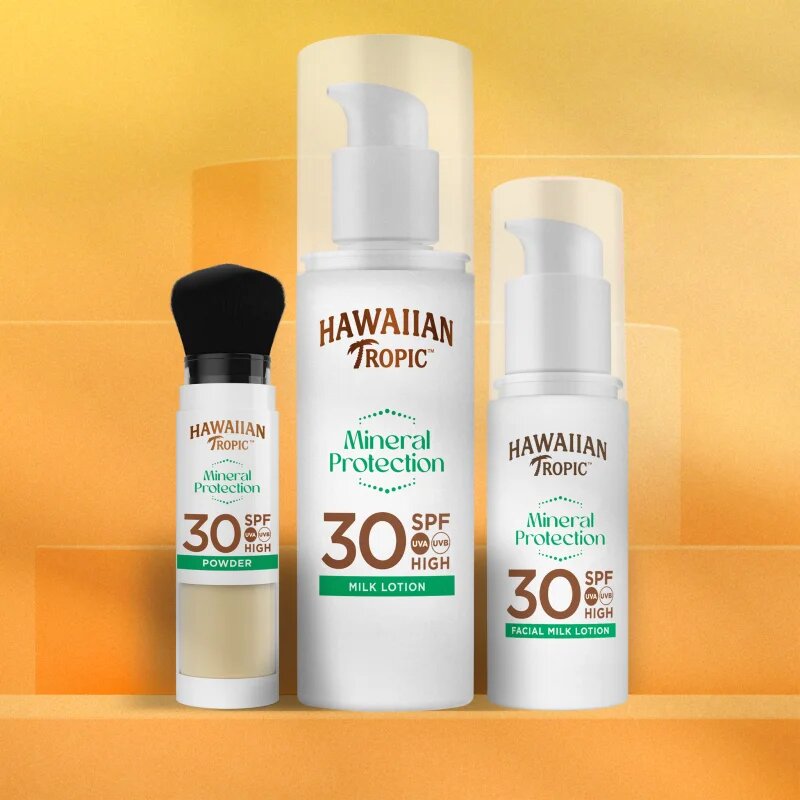 Hawaiian Tropic Mineral Protection Powder Brush ochranný voděodolný opalovací pudr SPF 30 4.25 g