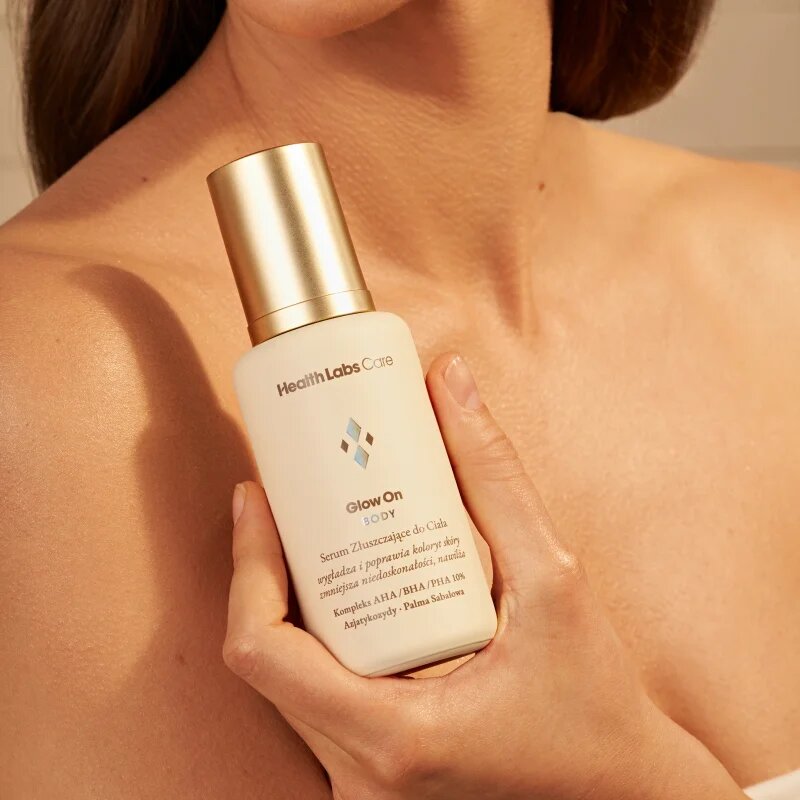 Health Labs Care Glow On Body Exfoliating Serum tělové sérum s exfoliačním účinkem 100 ml
