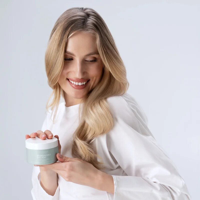 ICONIQUE Professional UNBREAKABLE LIKE YOU Length Strengthening maska pro posílení délek vlasů 200 ml
