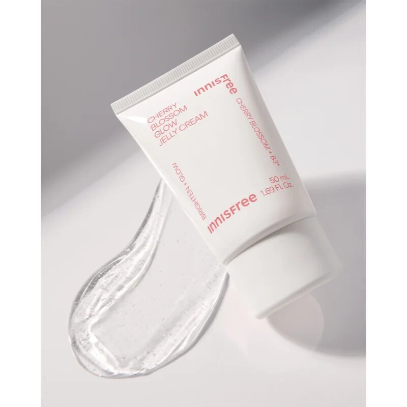 innisfree Cherry Blossom Glow Jelly Cream hloubkově hydratační krém pro rozjasnění pleti 50 ml