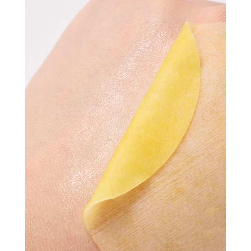 innisfree Green Tea Vitamin C Brightening Toner Pads tonizační polštářky pro rozjasnění a hydrataci 60 ks