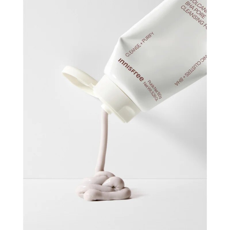innisfree Volcanic BHA Pore Cleansing Foam jemná čisticí pěna pro vyhlazení pleti a minimalizaci pórů 150 ml