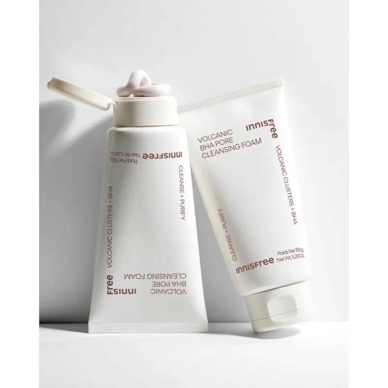 innisfree Volcanic BHA Pore Cleansing Foam jemná čisticí pěna pro vyhlazení pleti a minimalizaci pórů 150 ml