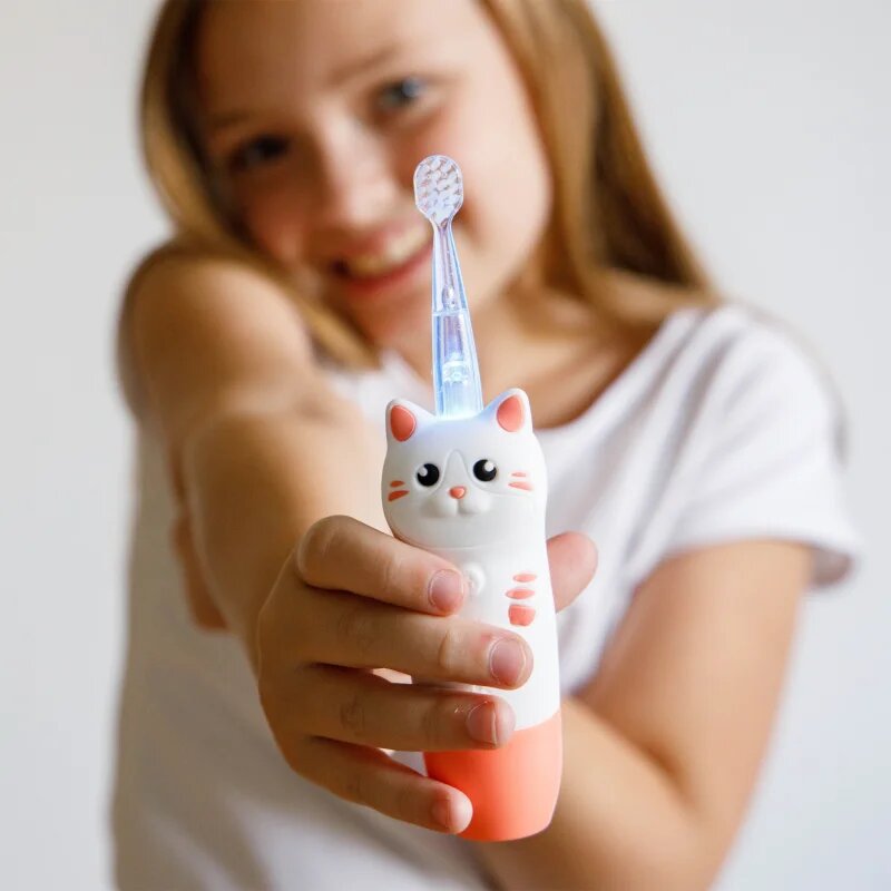 innoGIO GIOcat sonický zubní kartáček pro děti White 1 ks