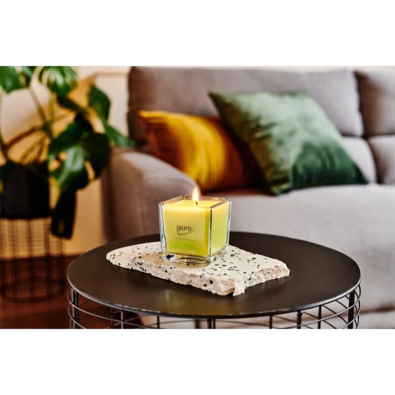 ípuro Essentials Lime Light vonná svíčka 125 g