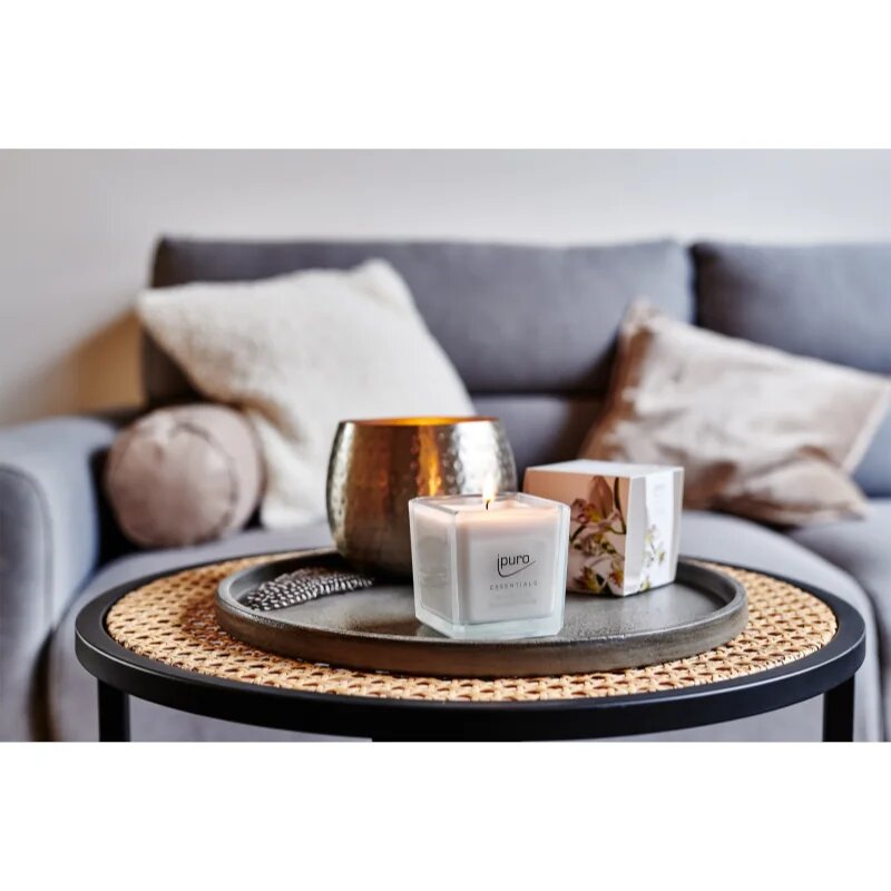 ípuro Essentials White Lily vonná svíčka 125 g
