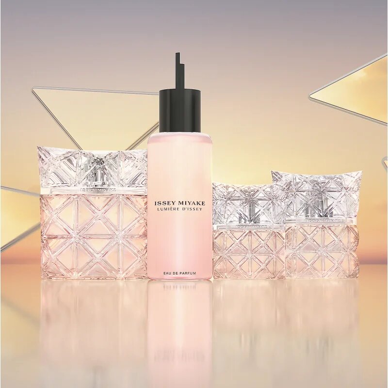 Issey Miyake Lumière D'issey parfémovaná voda – náhradní náplň pro ženy 150 ml