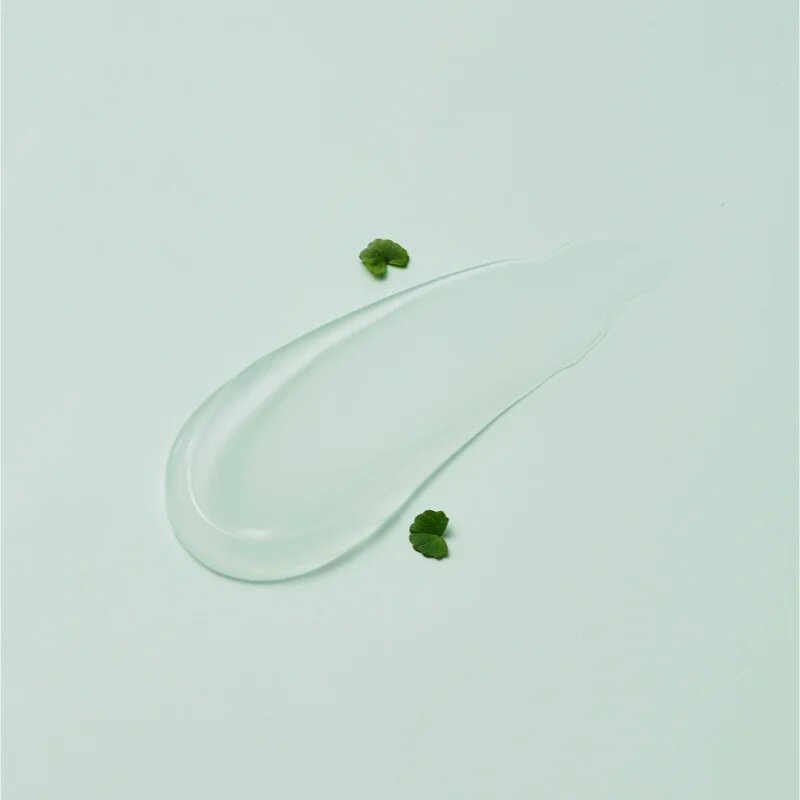 iUnik Centella Calming Gel Cream lehký gelový krém pro zklidnění pleti 60 ml