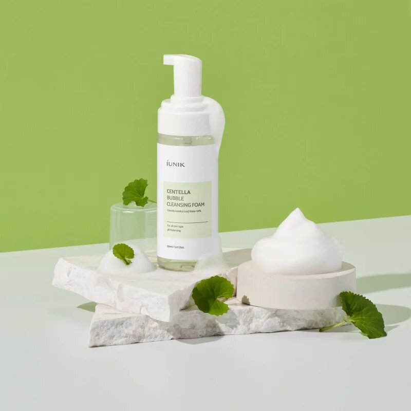 iUnik Centella jemná čisticí pěna pro citlivou pleť 150 ml