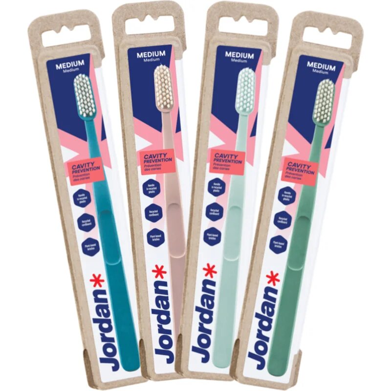 Jordan Clean Smile Care Medium zubní kartáček 1 ks