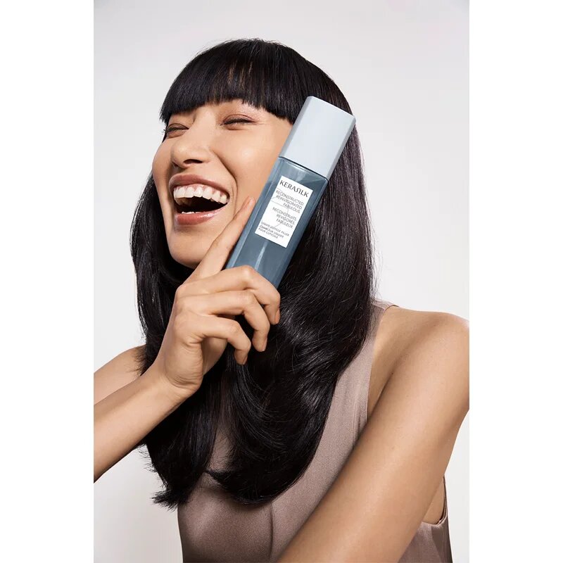 KERASILK Specialists Liquid Cuticle Filler obnovující sprej pro všechny typy vlasů 50 ml