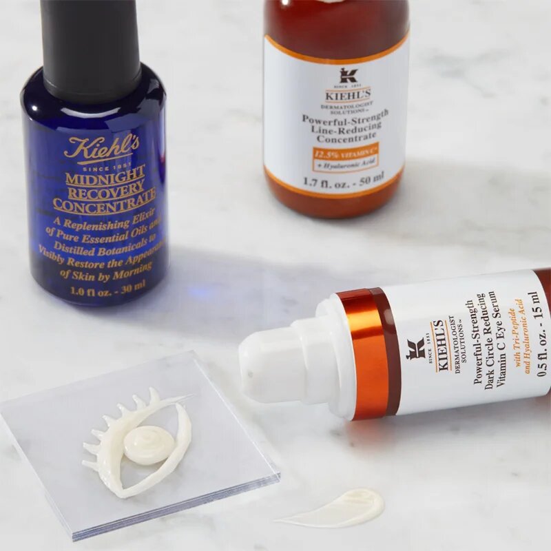 Kiehl's Dermatologist Solutions Powerful-Strength Line-Reducing & Dark Circle-Diminishing Vitamin C oční sérum pro všechny typy pleti včetně citlivé s