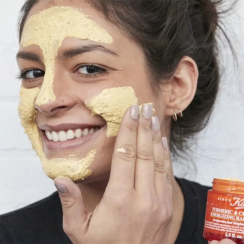 Kiehl's Turmeric & Cranberry Seed Energizing Radiance Mask rozjasňující pleťová maska pro všechny typy pleti včetně citlivé 100 ml